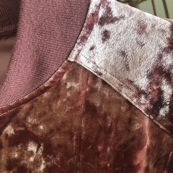 Mossimo velour zip up - Picture 4 of 4